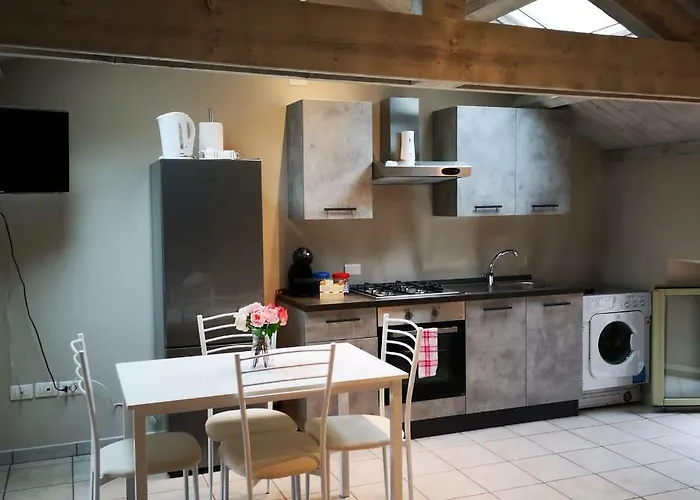 Cav Crystal By People Apartment *